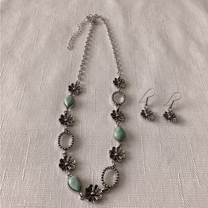 Silver Tone Necklace and Earring Set